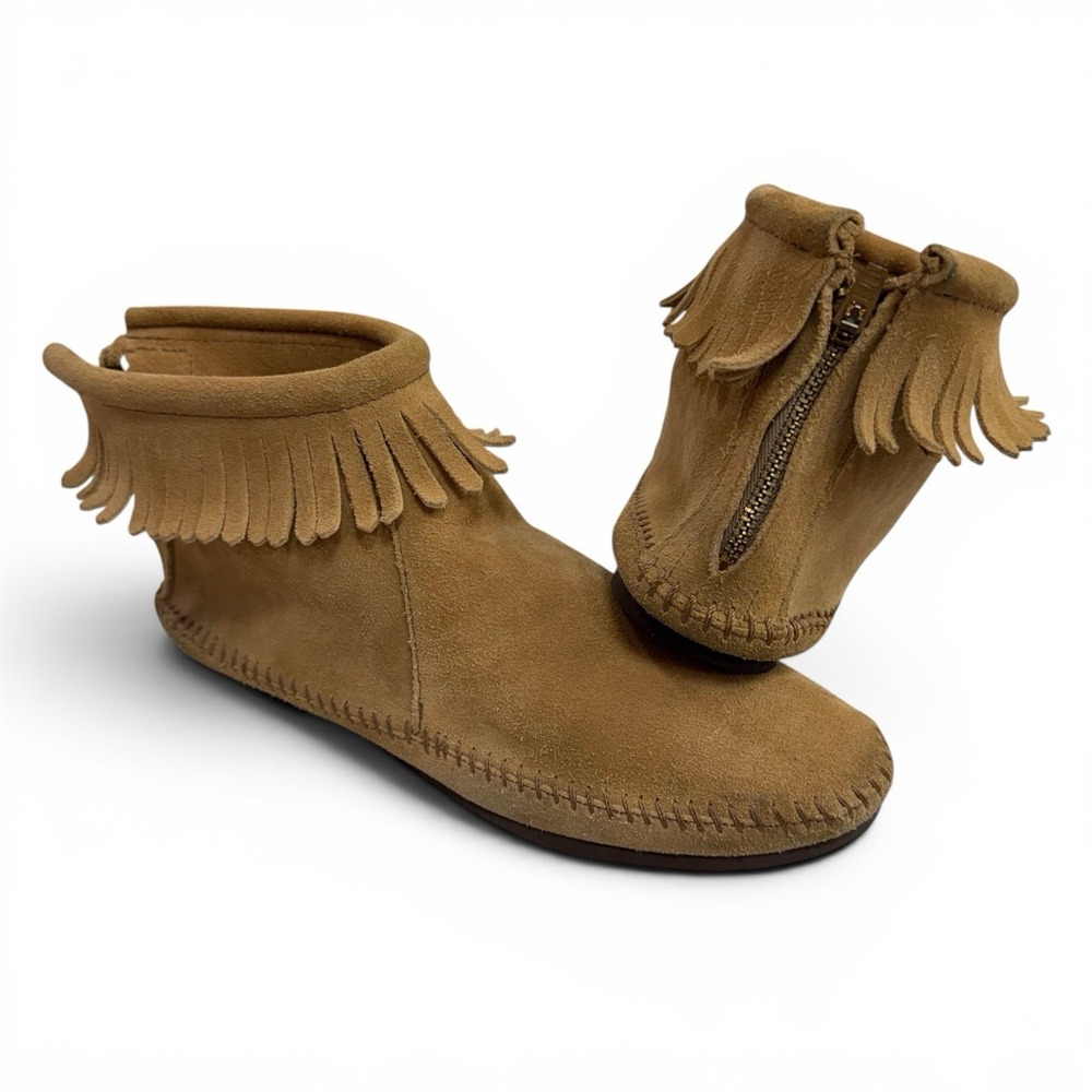 Minnetonka Women's Tan Suede Leather Back Zip Fringe Ankle Boots 287 Size 8
